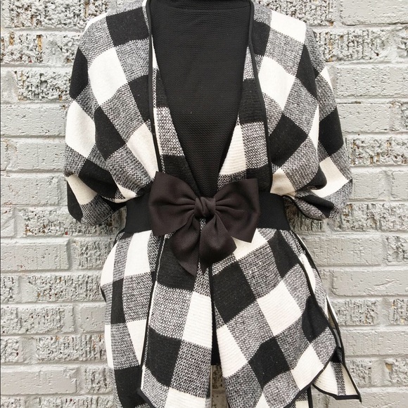 HP💕Last One ‼️SALE‼️New gingham cape  coat 🍁 - Picture 4 of 8